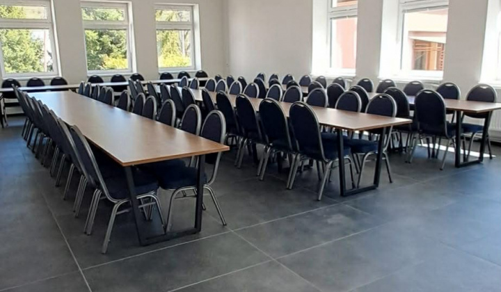 Aktuality / Zrekonštruovaný kultúrny dom a obecný úrad Rokytovce - foto